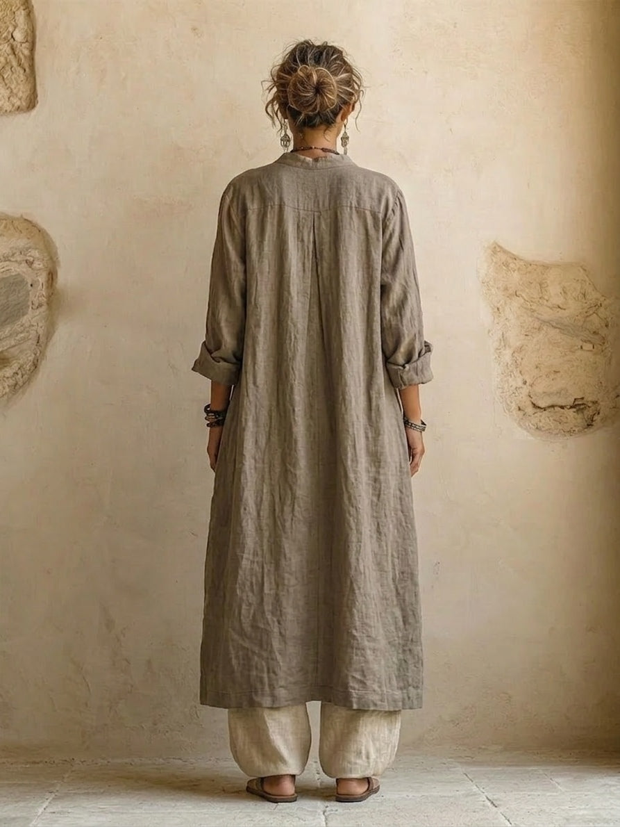 Olvaire taupe set lifestyle