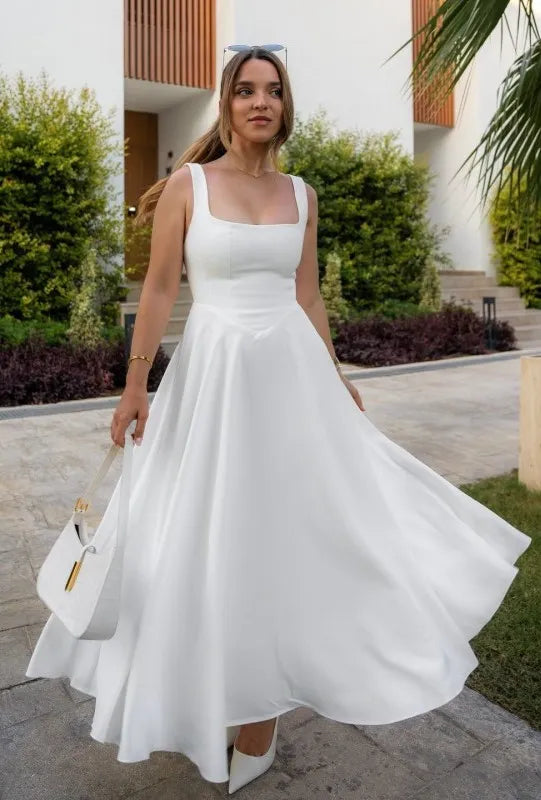 Blake | Abito Midi con Scollatura Quadrata e Vita Alta