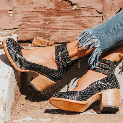 Norelle — heels view 6