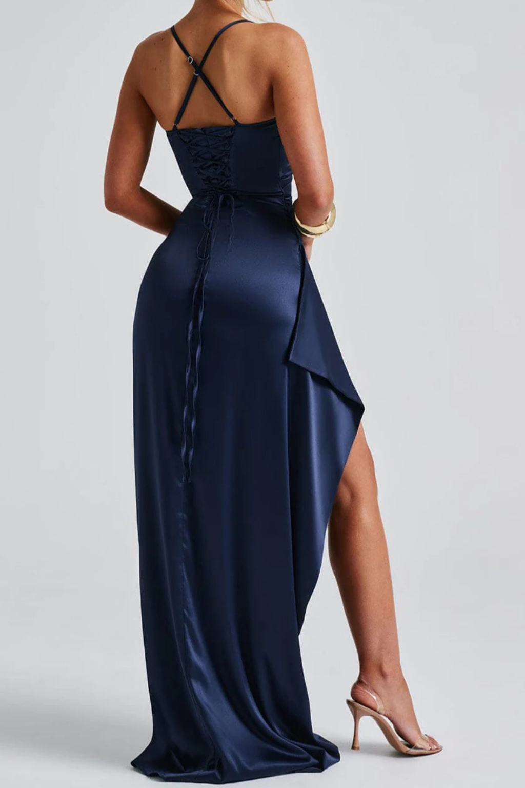 Durelle — back view