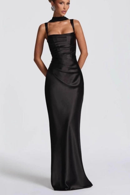 Wervane | Square-neck tie-waist bodycon mermaid dress