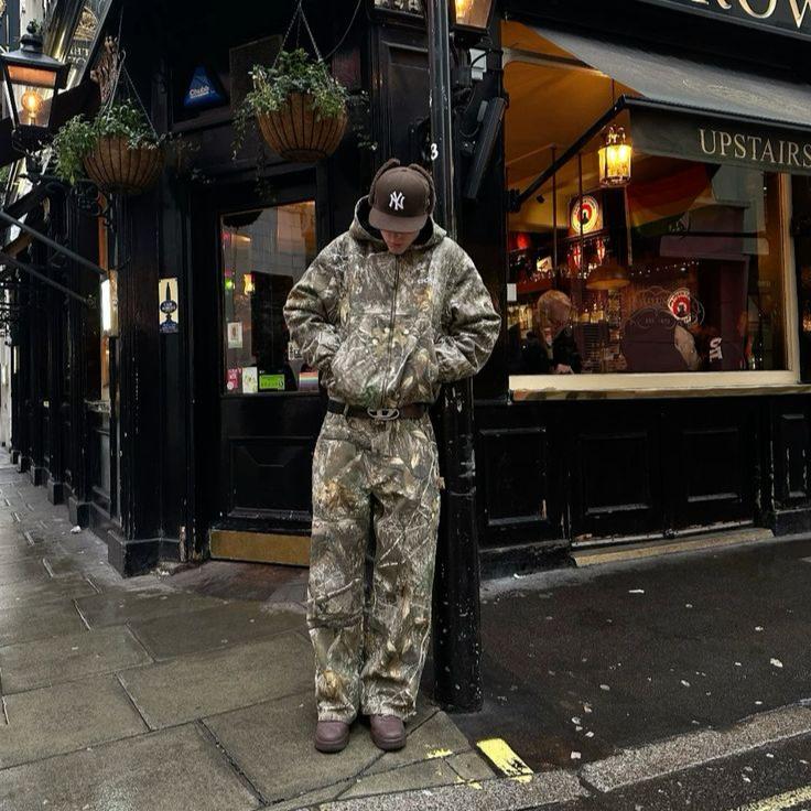 Benjamin | Felpa unisex con stampa camouflage