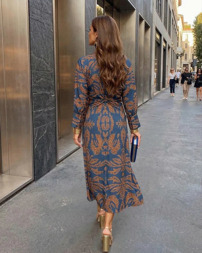 Nadia | Fluid midi dress with artistic print and waist tie
