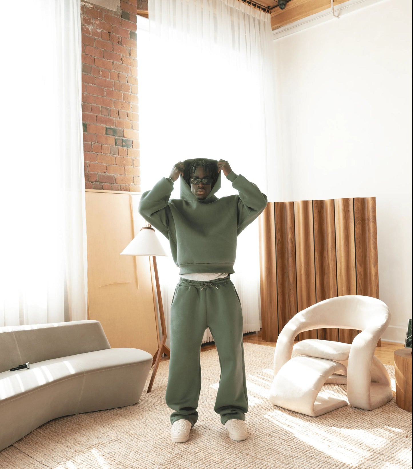 Basilio | Completo da allenamento monocromatico per uomini