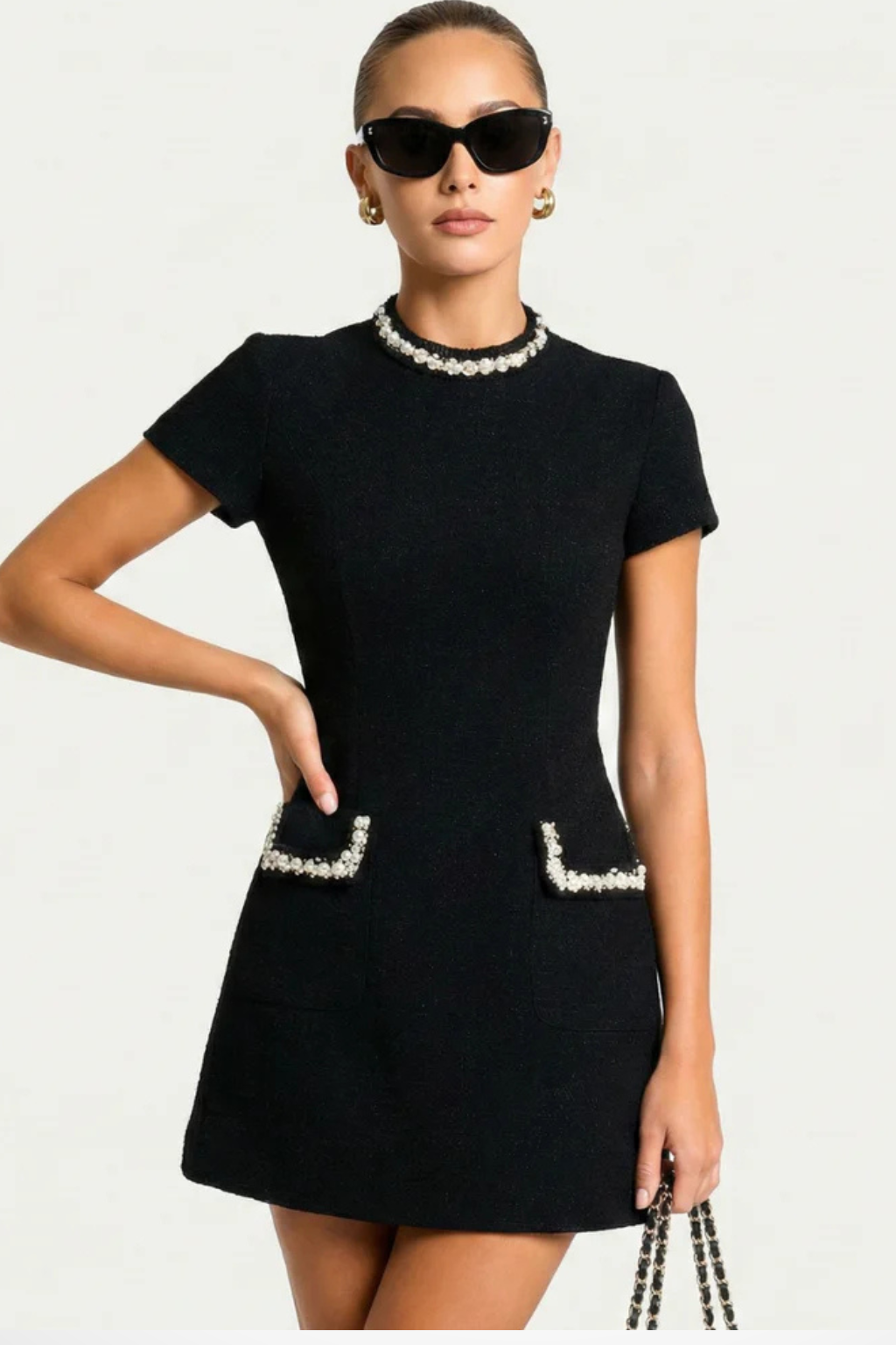 Laurenne — back view