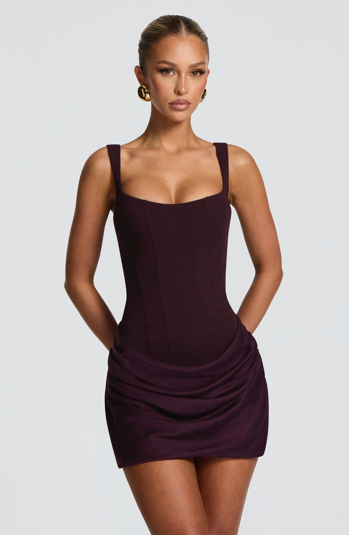 Julls | Elegant Fitted Mini Dress For Evening Styling