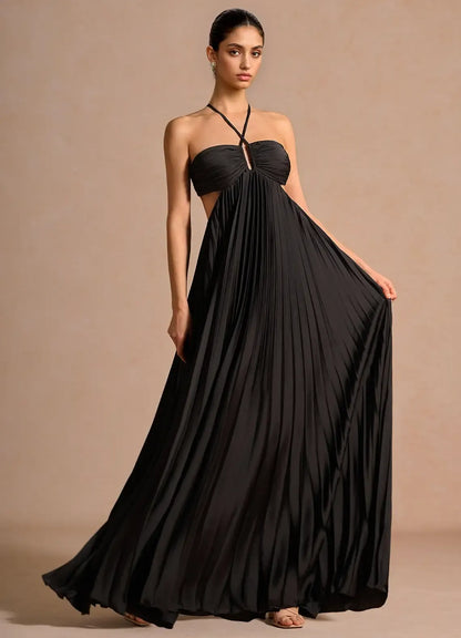 Maur | Elegant Halter Maxi Dress For Spring And Summer Occasions