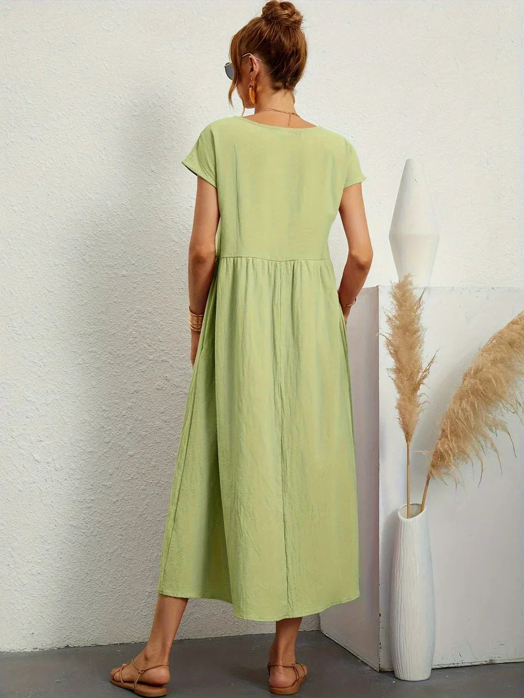 Soraline — midi dress view 19