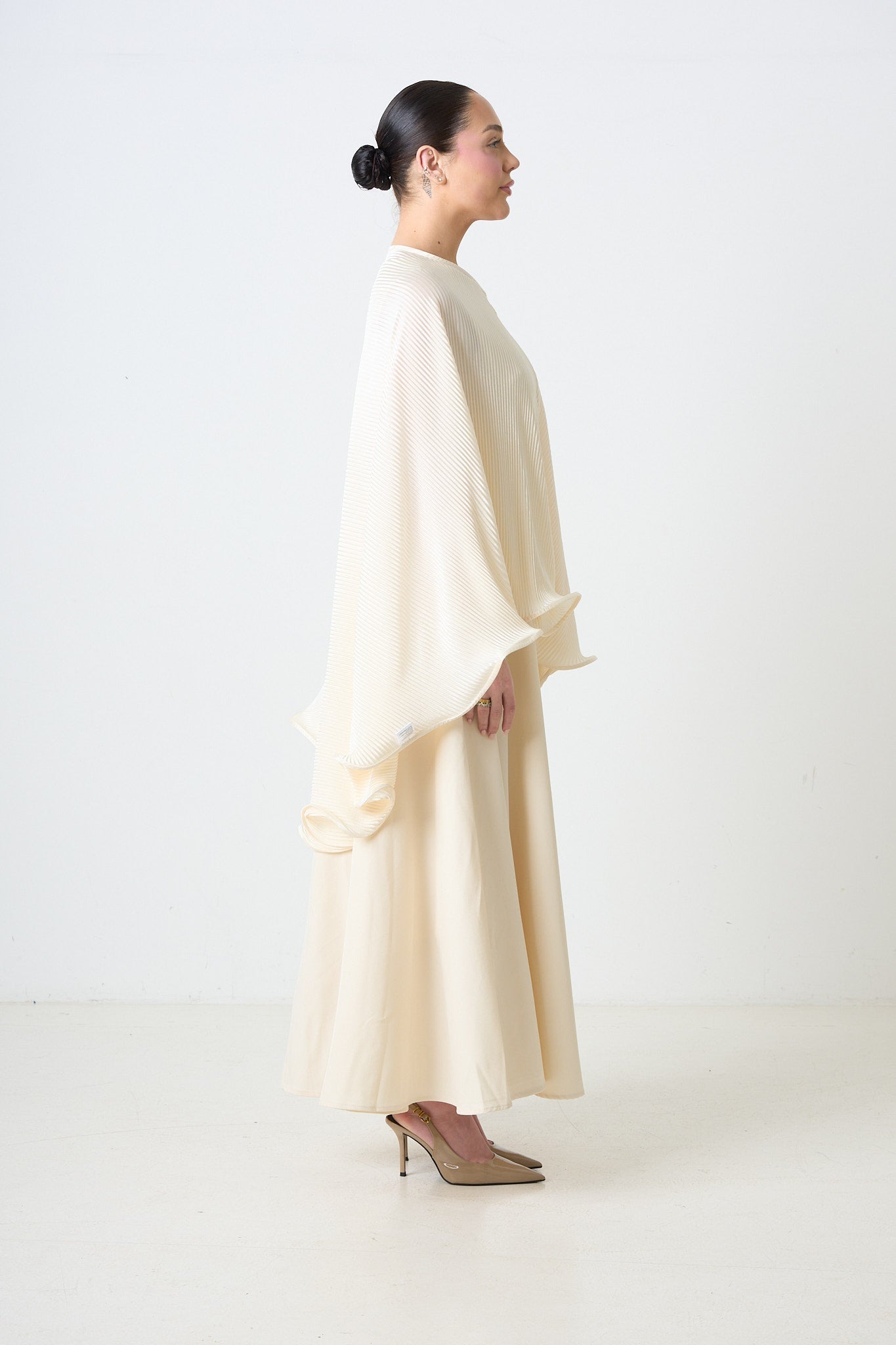 Orbane poncho left side view