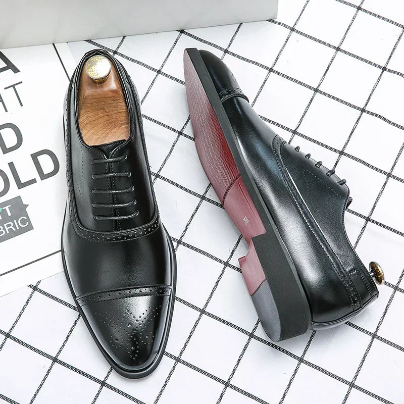 Men's Classic Oxford Shoes, Lace-Up - view 2