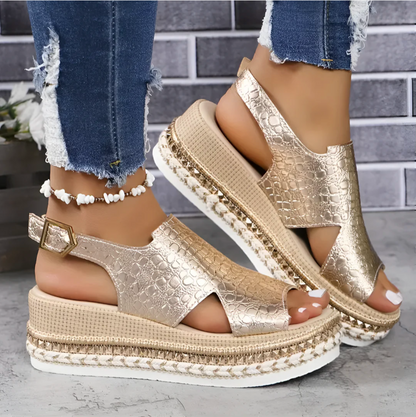 Chloé — sandals