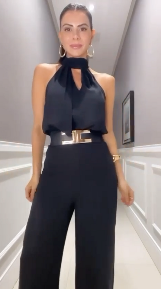 Karen | Mono Elegante di Bota Ancha