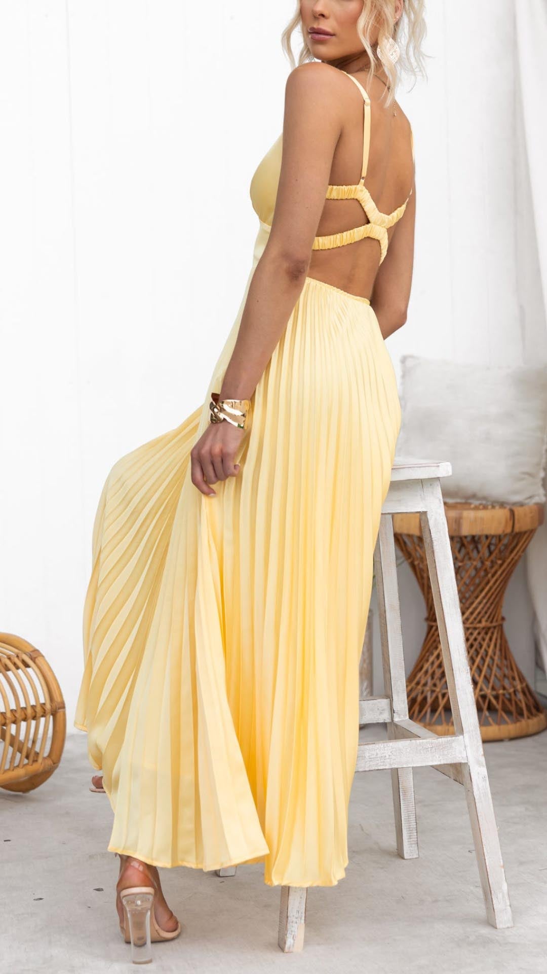 Lirenne — midi dress view 3