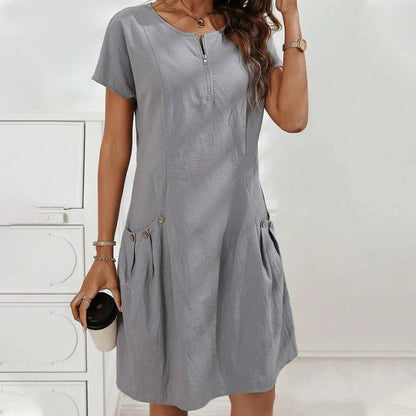 Talvine | Half-zip button-pocket dress