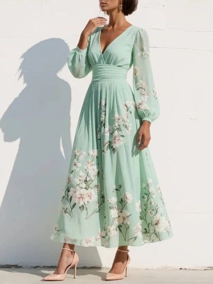 Celvara floral dress detail
