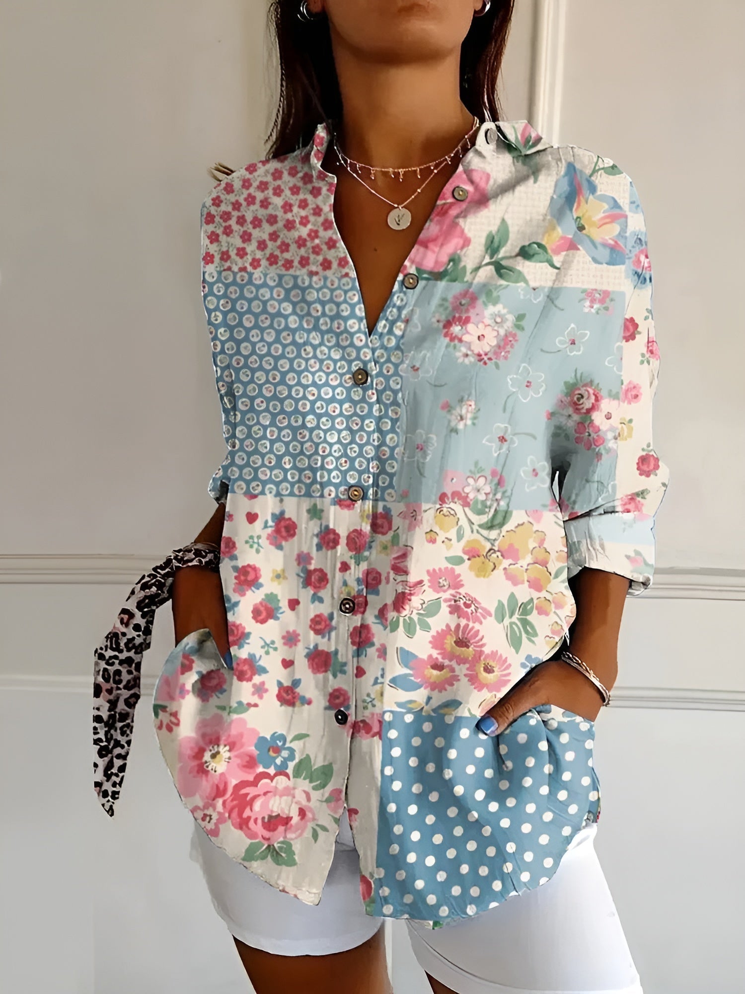 Liravelle — blouse view 3