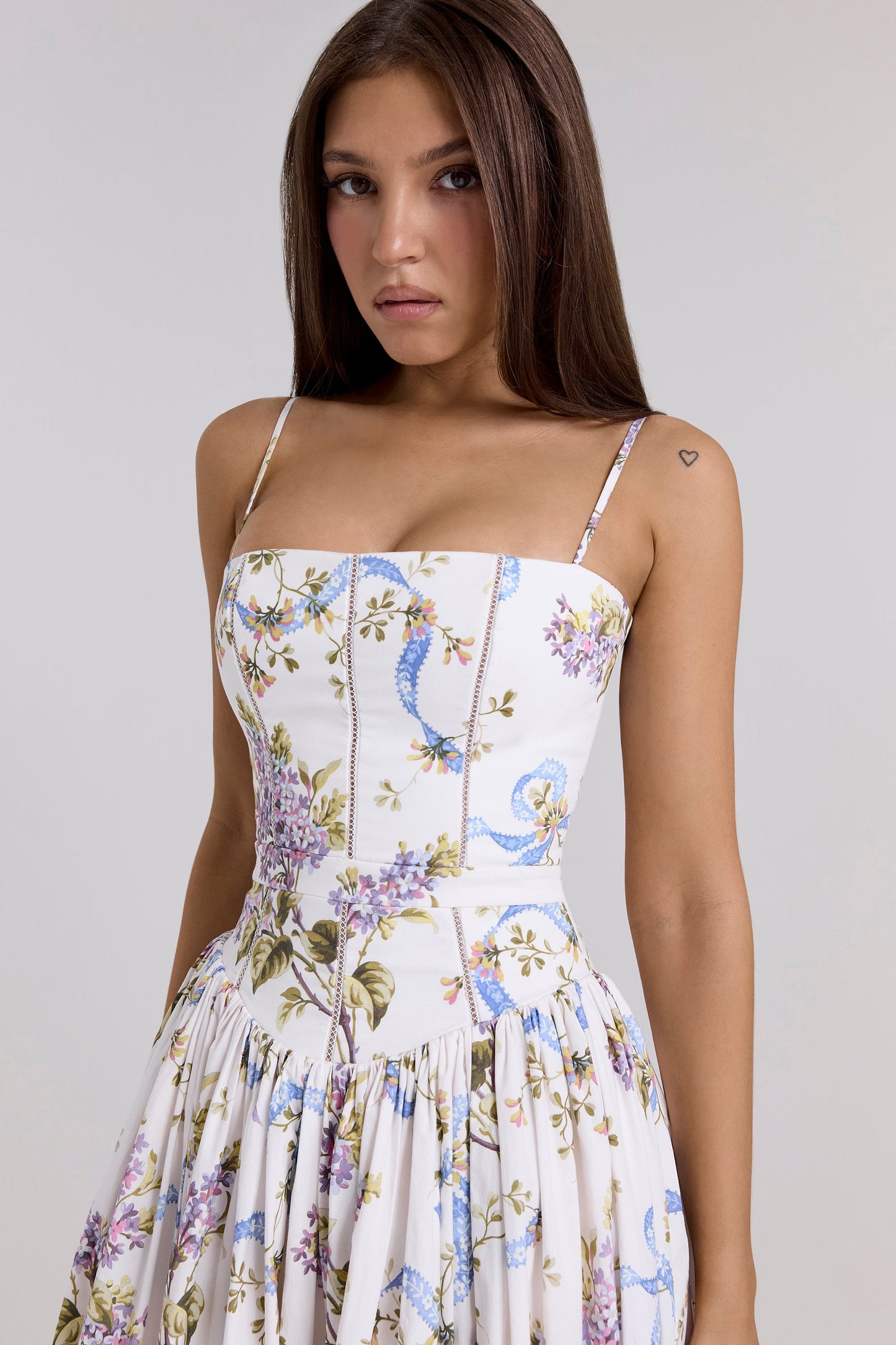 Maribelle — Floral White — styling view